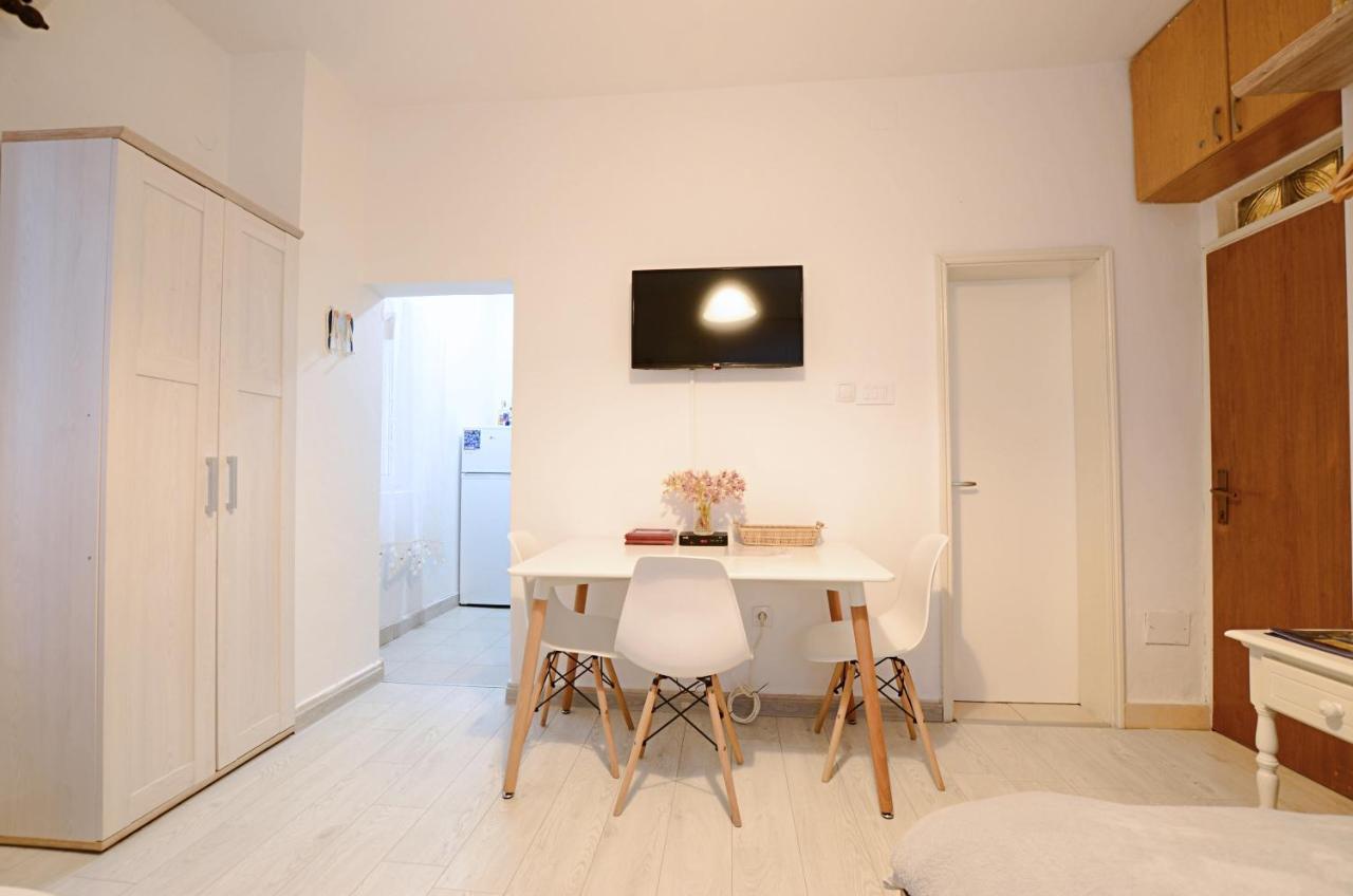 בודווה Old Town Experience - Studio Apartment מראה חיצוני תמונה